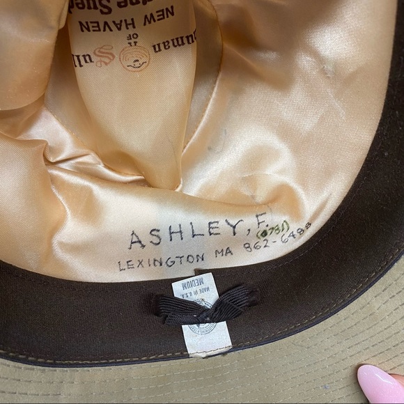 Schuman Sullivan Suede Connecticut Crusher Hat - Picture 3 of 5